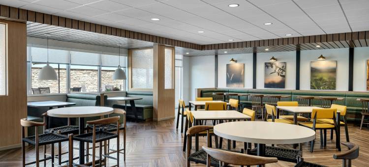 马顿万枫万豪国际酒店及套房(Fairfield by Marriott Inn & Suites Mattoon)图片
