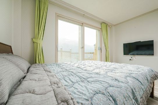 Gurye Seomjingangnaru PensionHotel Overview