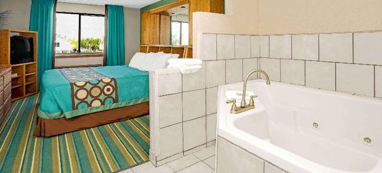 丹佛-斯泰普尔顿温德姆速8酒店(Super 8 by Wyndham Denver Stapleton)图片