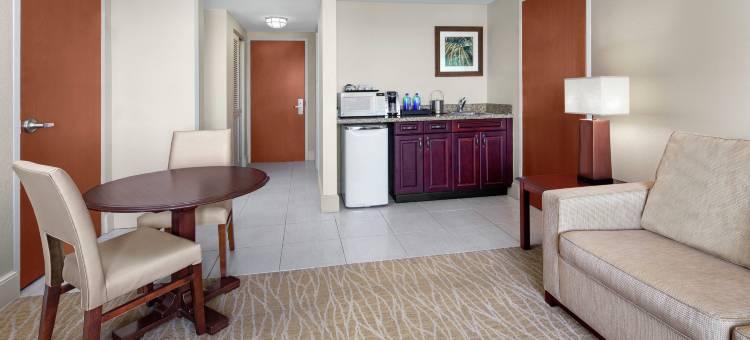 黎明城索格拉斯米尔斯希尔顿逸林酒店(DoubleTree by Hilton Sunrise - Sawgrass Mills)图片