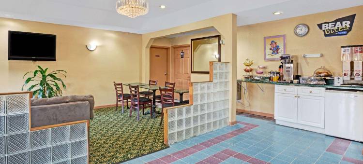 Travelodge by Wyndham Forest Park Atlanta South图片