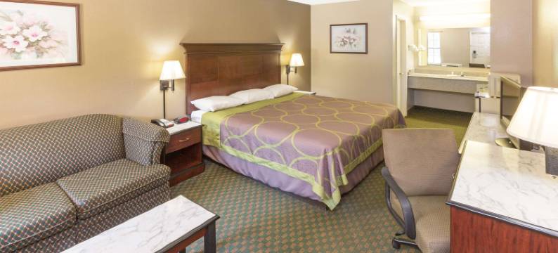 伯锡尔城-什里夫波特地区速8酒店(Super 8 by Wyndham Bossier City/Shreveport Area)图片