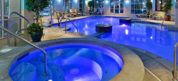 西雅图塔克维拉机场舒适套房酒店(Comfort Suites Airport Tukwila Seattle)图片