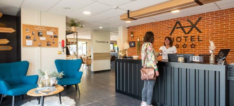 拉沙泰涅赖阿克斯原生酒店(The Originals City, Ax Hotel, la Châtaigneraie)图片