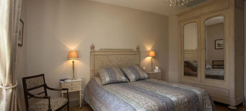 布鲁哈思魅力宅邸酒店(Maison d'hôtes de Charme les Bruhasses)图片