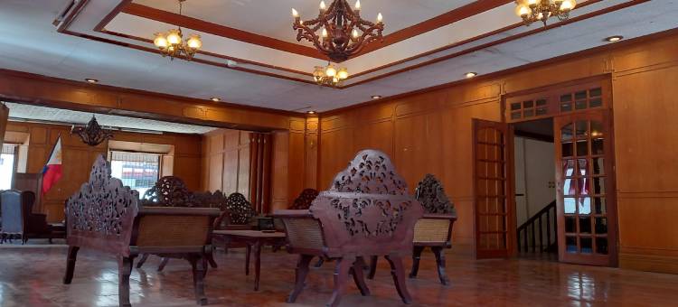 RF安尼塞托大厦酒店(RF Aniceto Mansion)图片