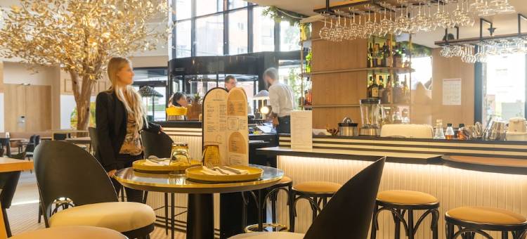 巴黎叙雷纳尼隆尚诺富特酒店(Novotel Paris Suresnes Longchamp)图片