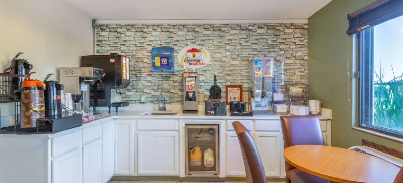 埃尔多拉多温德姆速8酒店(Super 8 by Wyndham El Dorado)图片