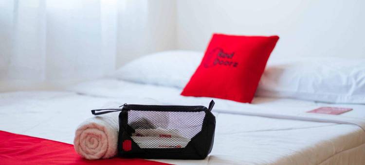 红多兹伊斯兰酒店-顺安博南马格朗(RedDoorz Syariah @ Sunan Bonang Magelang)图片