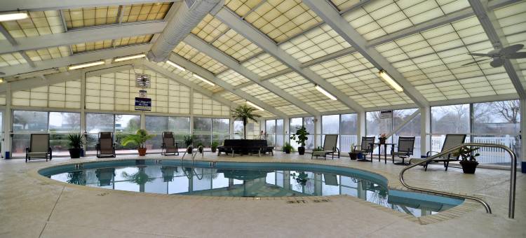 卡尔顿贝斯特韦斯特套房酒店(Best Western Plus Carlton Suites)图片