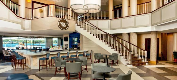 普茨茅斯港湾喜来登酒店(Sheraton Portsmouth Harborside Hotel)图片