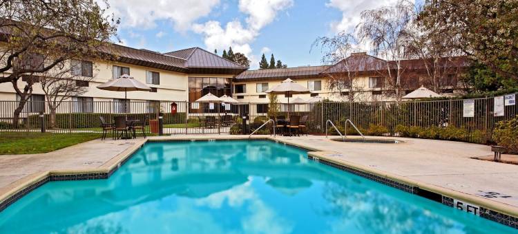 Holiday Inn Express 核桃溪(Holiday Inn Express Walnut Creek)图片