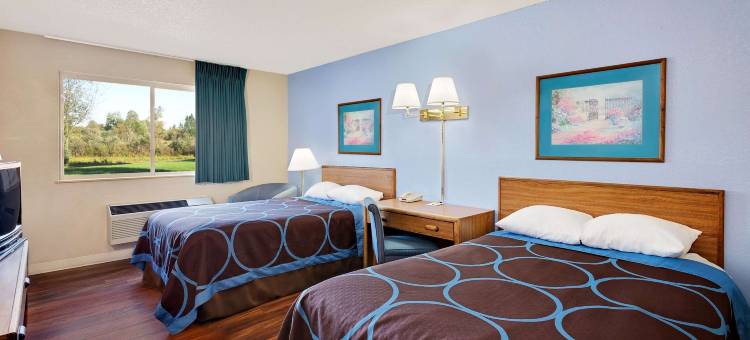 纽堡西点斯图尔特国际机场温德姆速8酒店(Super 8 by Wyndham Newburgh/West Point Near Stewart Airport)图片