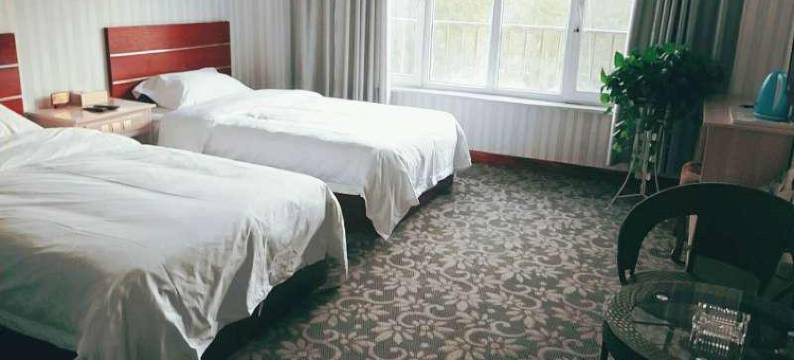 和田鲁缘商务宾馆图片