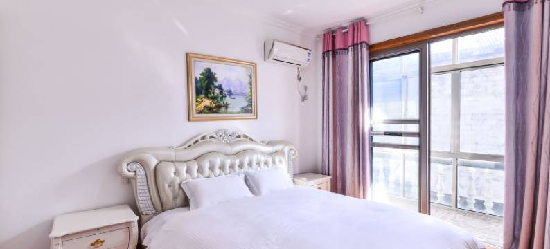 桃花潭水深千尺不及汪伦送我情度假别墅(平安街分店)图片