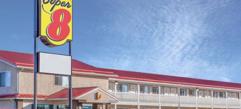 斯泰特勒速8酒店(Super 8 by Wyndham Stettler)图片