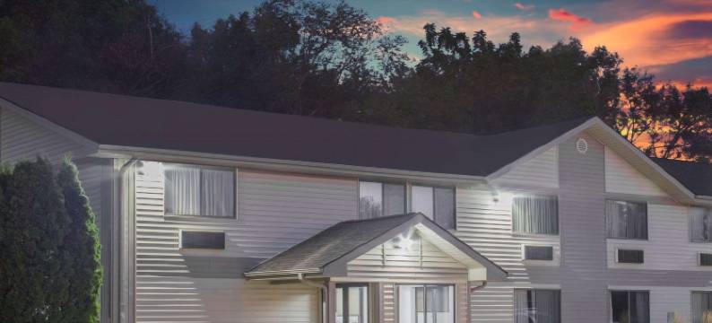 独立市温德姆速8酒店(Super 8 by Wyndham Independence IA)图片