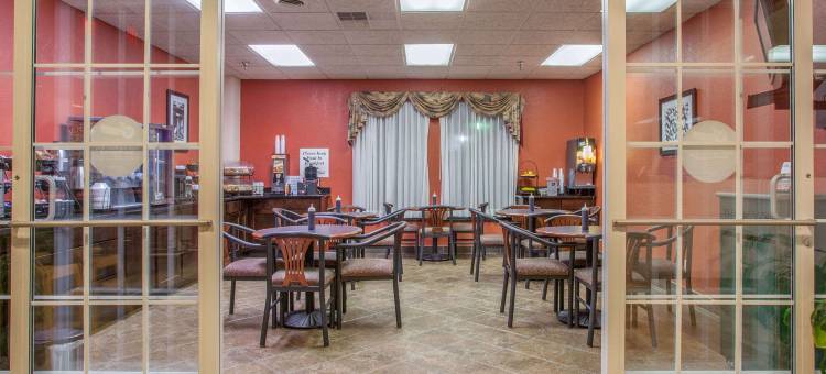 芒特普莱森特戴斯套房酒店(Days Inn & Suites by Wyndham Mt Pleasant)图片