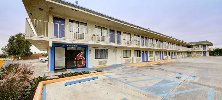德克萨斯圣马科斯 6 号汽车旅馆(Motel 6 San Marcos, TX)图片