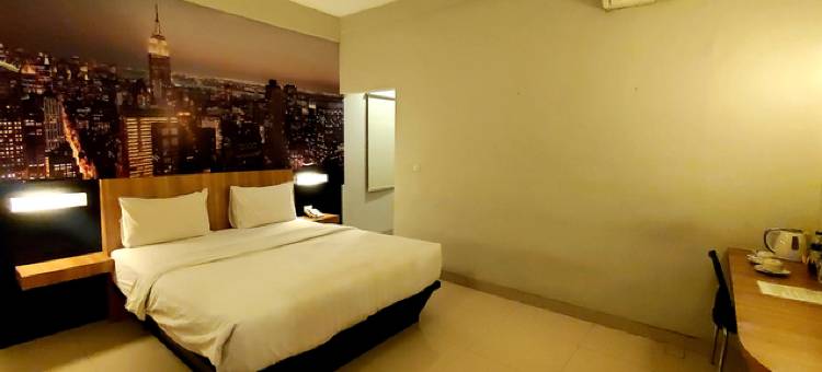 桑普尔纳锦尔本酒店(Hotel Sampurna Cirebon)图片