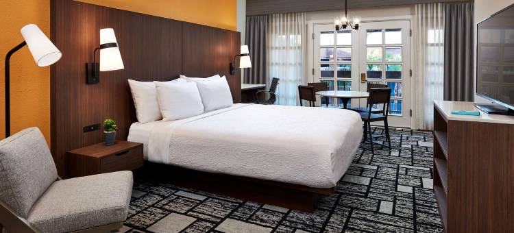 阿纳海姆橙市子午线贝斯特韦斯特优质酒店(Best Western Plus Meridian Inn & Suites, Anaheim-Orange)图片