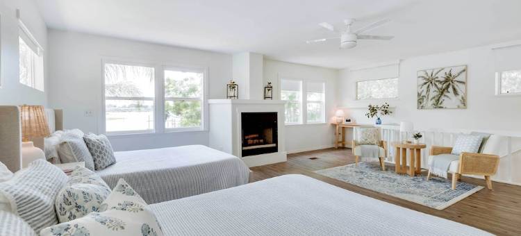 克莱蒙特湖畔度假屋，配有皮划艇和火坑(Lakefront Retreat with Kayaks and Fire Pit in Clermont)图片