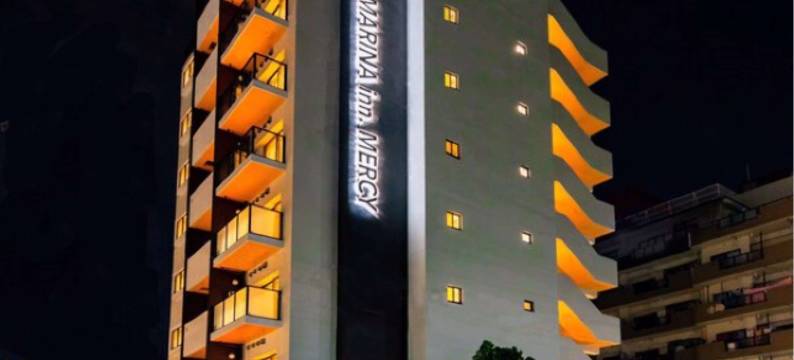 Yenns Marina Inn Mercy图片