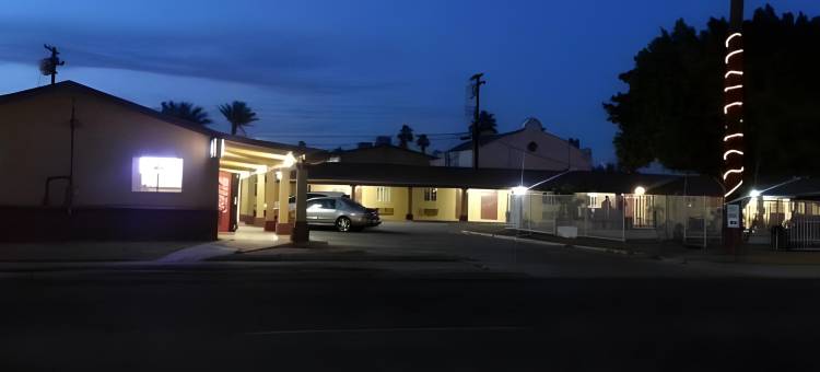 卡莱克西科加利福尼亚套房汽车旅馆(California Suites Motel)图片