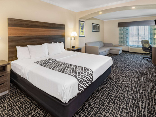 加兰港口拉昆塔温德姆套房酒店