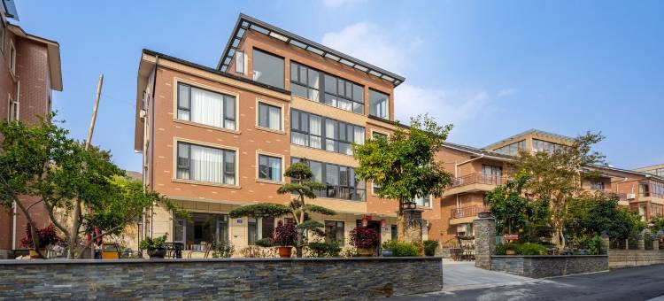 青山湖厚院Courtyard轻奢美宿度假别墅(吴山街分店)图片