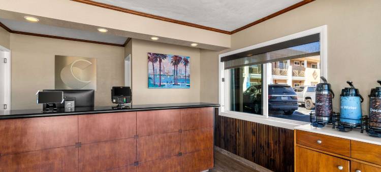 圣迭戈机场海港舒适酒店(Comfort Inn San Diego Airport at the Harbor)图片