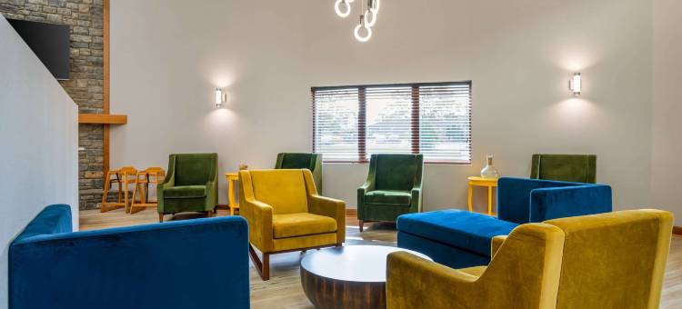 克拉利昂点路易斯维尔东部(Clarion Pointe Louisville East)图片