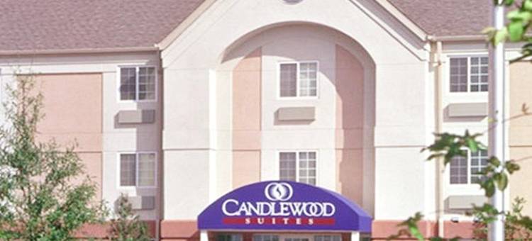 奥马哈老磨坊美茵斯坦套房酒店(MainStay Suites Omaha Old Mill)图片