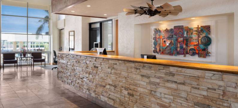 图森华美达酒店(Ramada by Wyndham Tucson)图片