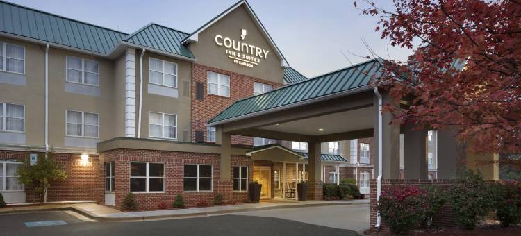 坎普泉安德鲁斯空军基地丽怡酒店(Country Inn & Suites by Radisson, Camp Springs (Andrews Air Force Base), MD)图片