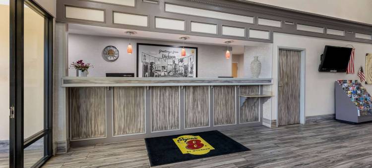 迪克森速8酒店(Super 8 by Wyndham Dickson)图片