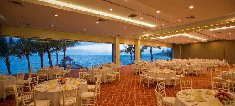 巴亚以塔港皇冠天堂俱乐部度假酒店(Crown Paradise Club All Inclusive)图片
