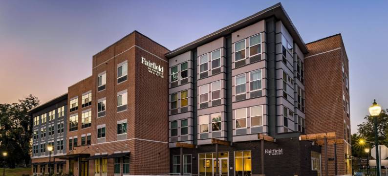 摩根顿历史市中心万枫酒店及套房(Fairfield Inn & Suites Morganton Historic Downtown)图片