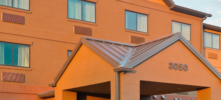 列克星敦肯尼兰机场万枫酒店(Fairfield Inn & Suites Lexington Keeneland Airport)图片