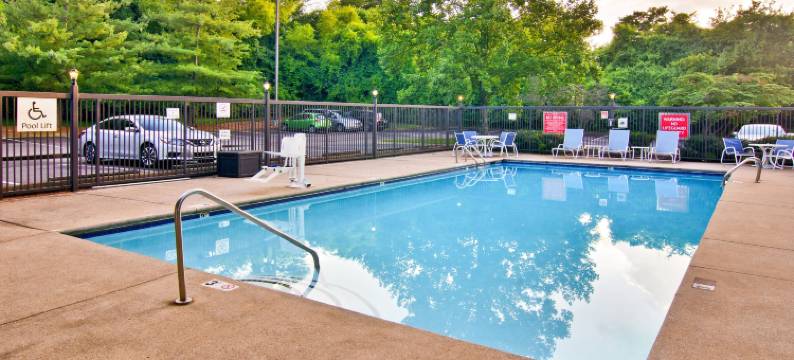 纳什维尔机场福朋喜来登酒店(Four Points by Sheraton Nashville Airport)图片