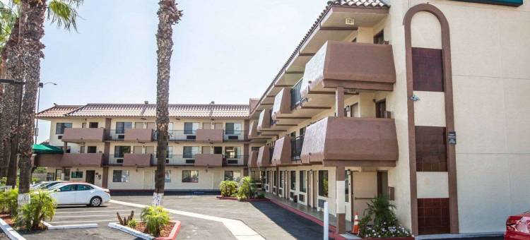 圣迭戈5号州际公路海军基地凯艺酒店(Quality Inn San Diego I-5 Naval Base)图片