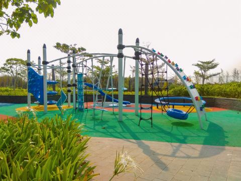 Scenic and Homey 1Br Gold Coast Apartment Near PikHotel Overview