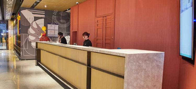 YUNIK电竞酒店(杭州国际会展中心店)图片