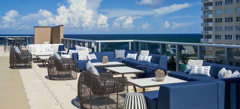 帕诺滩码头希尔顿Tru酒店(Tru by Hilton Pompano Beach Pier)图片