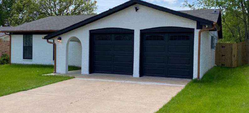 BEAUTIFUL REMODELED WITH HIGH END FURNISHINGS 3 BR/2B HOME IN BURLESON TX!图片