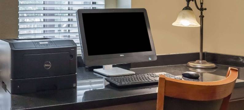 近堪萨斯赛道温德姆戴斯酒店(Days Inn by Wyndham Near Kansas Speedway)图片