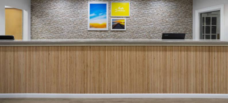 温德姆戴斯酒店亨斯维尔福特斯图尔特附近酒店(Days Inn by Wyndham Hinesville Near Fort Stewart)图片