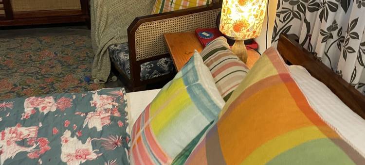 舞动的海牛(Dancing Dugong)图片