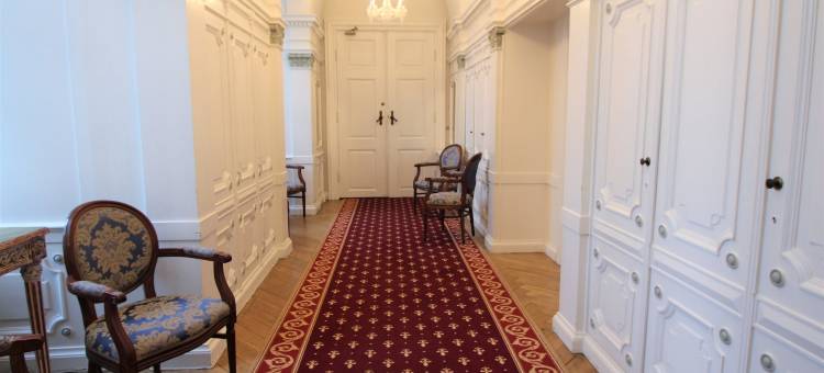 维荷城堡酒店(Hvedholm Slotshotel)图片