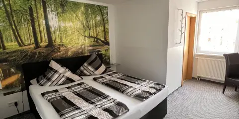 瑟米納豪斯哈斯旅館